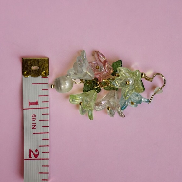 Lily of The Valley Translucent Acrylic Flower Baroque Pearl Drop Dangle Earrings - Picture 4 of 5